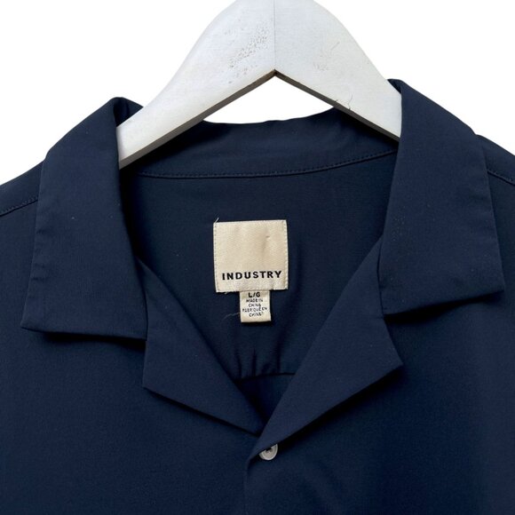 INDUSTRY Mens Travel Stretch Shirt Large Navy Blue Short Sleeve Button Up - Picture 4 of 6